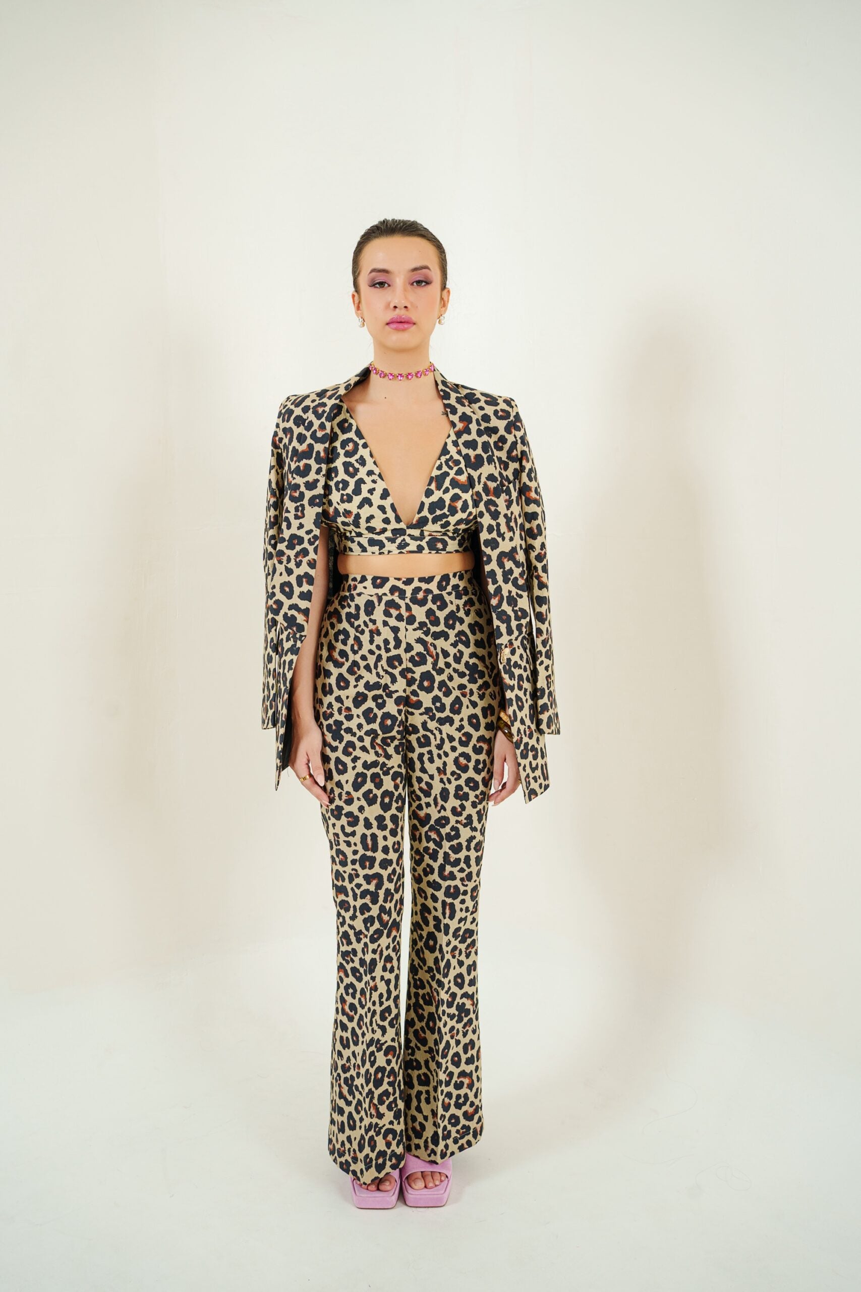 Leo Set