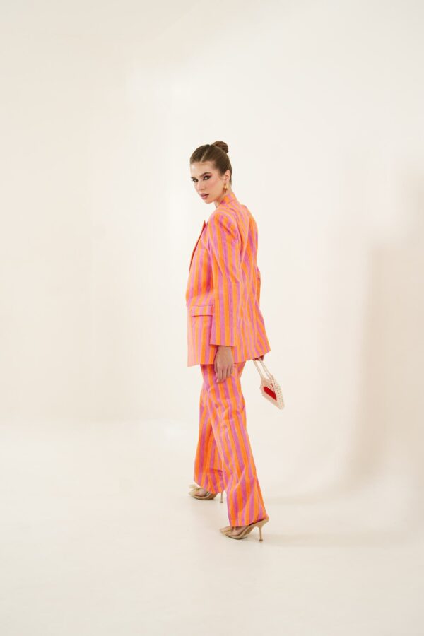 OrPink Full length model turned around looking back