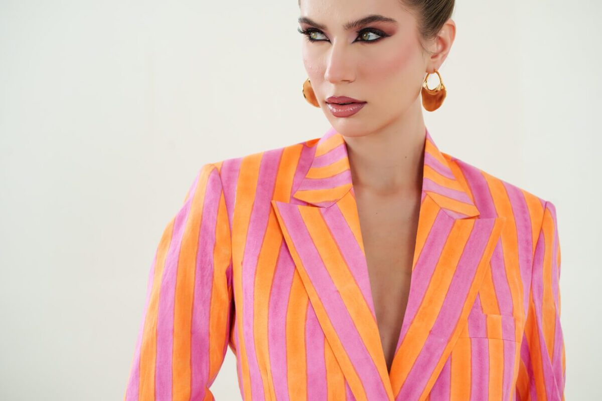 OrPink Blazer closeup model looking left