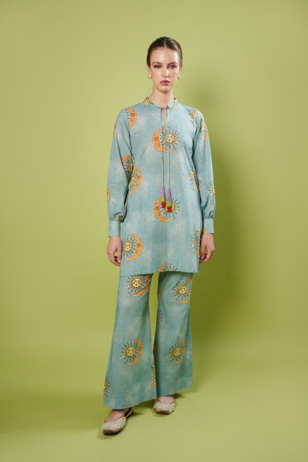 eclipse set front full length