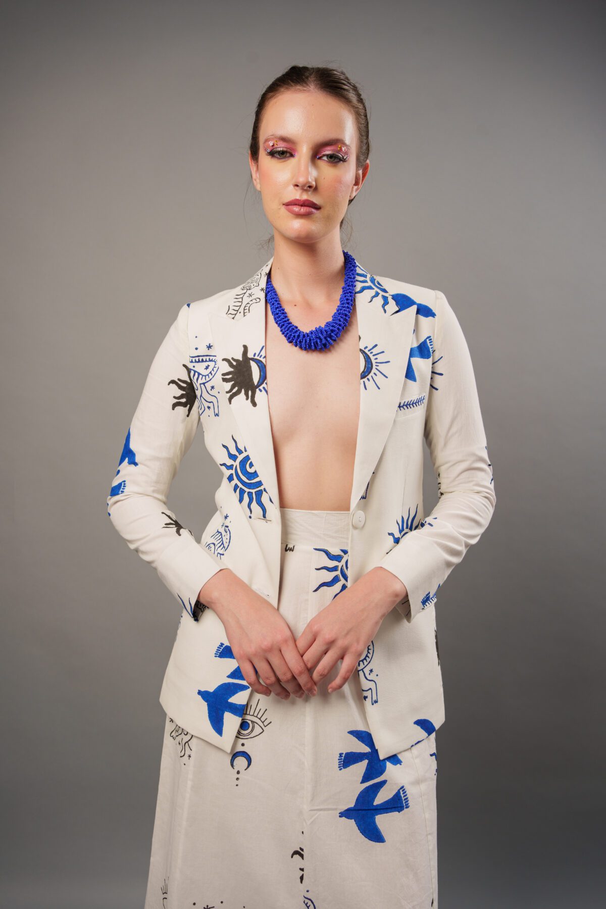 Elysian Set Front full length zoomed in