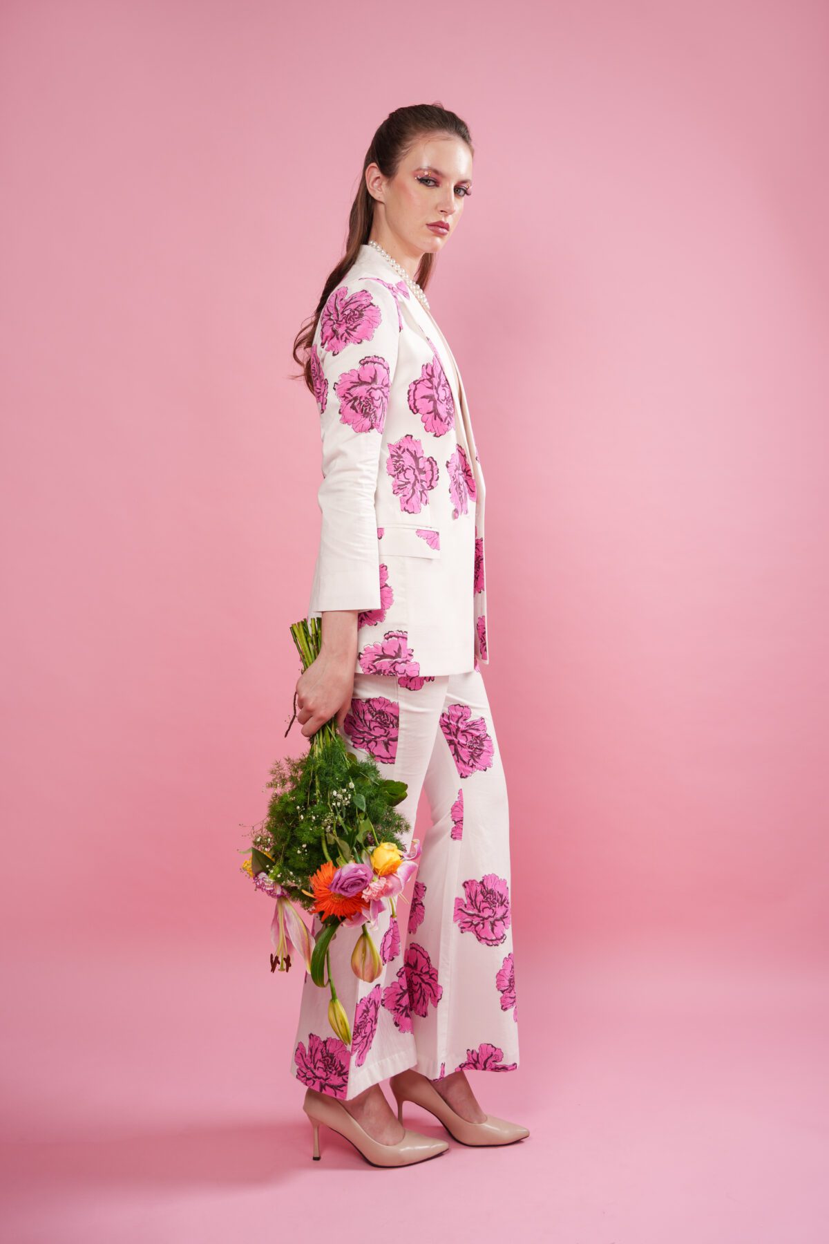 blush set model holding flowers leftside
