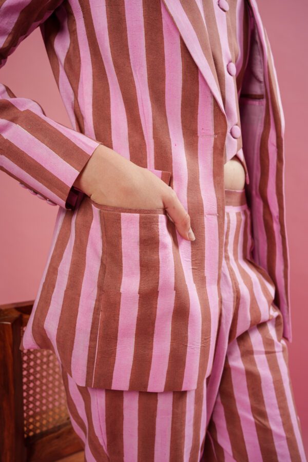 Rosewood set blazer pocket