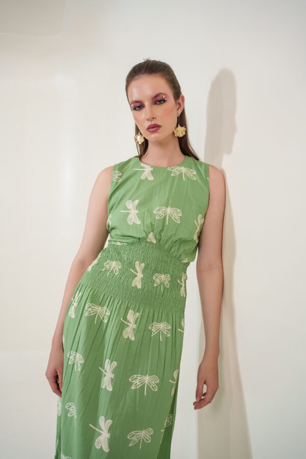 firefly dress model leaning on the right