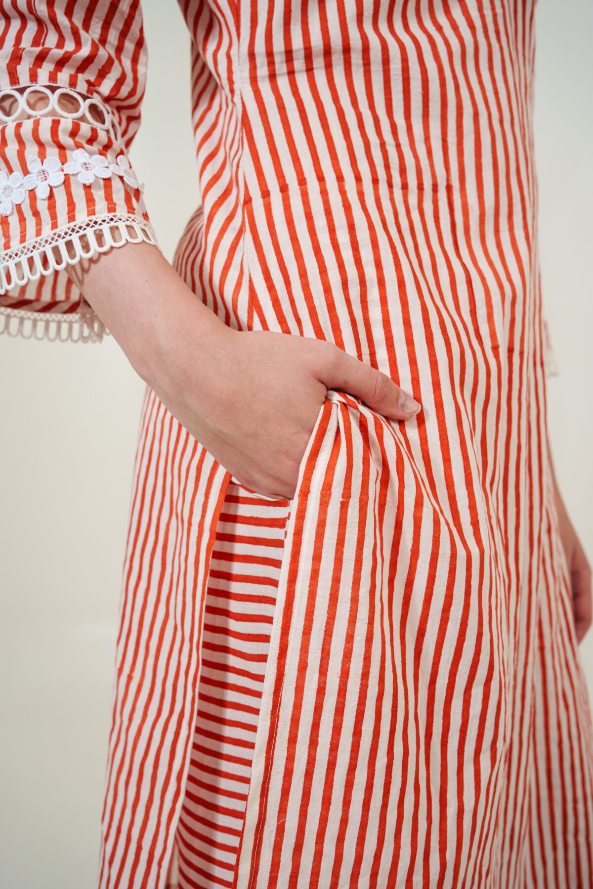 Berry set pocket details
